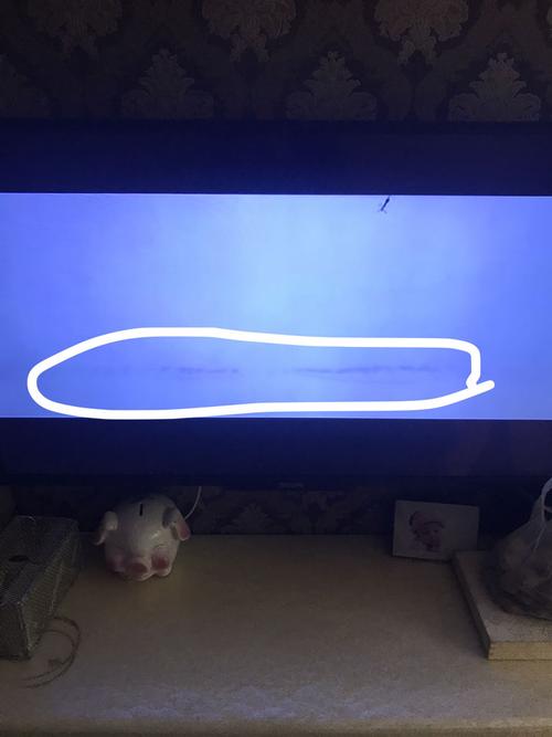 飞利浦电视突然失去电源,究竟是何原因?