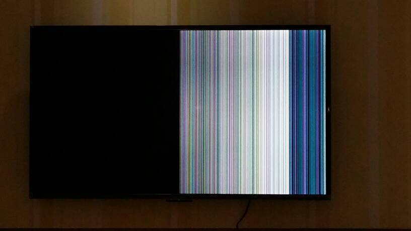 液晶电视亮线故障