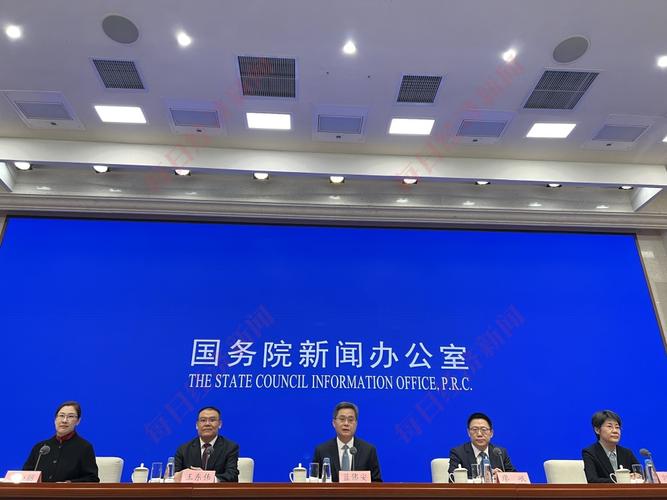 蓝佛安:基层“三保”底线是有保障的
