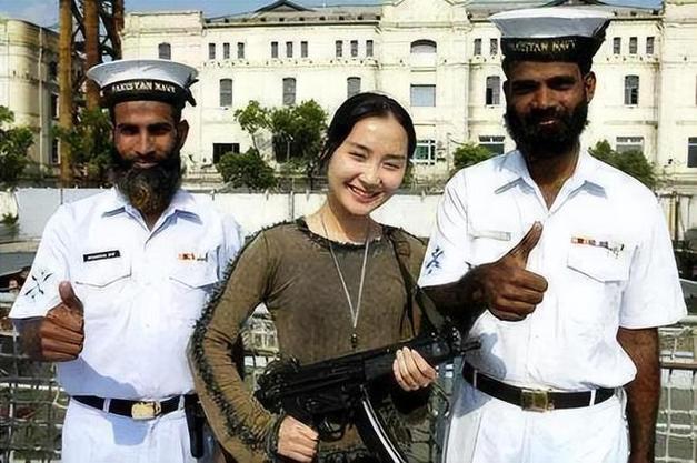 巴基斯坦自媒体博主遇见塔村:在这里我看到中国政府的努力 希望把新疆的魅力讲给更多人听