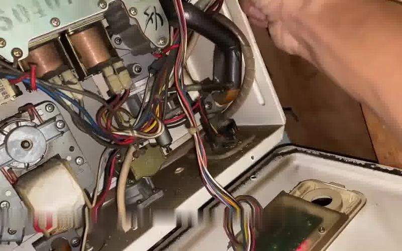 林内热水器报故障码e1