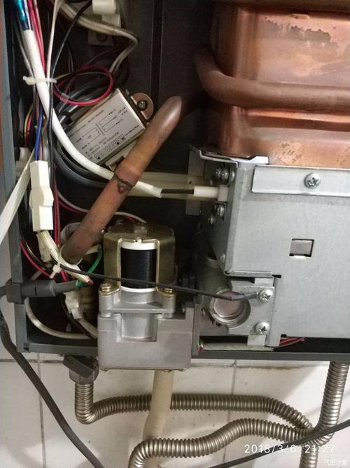 康宝燃气热水器故障码e7
