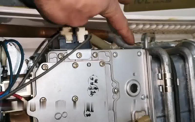 法罗力热水器故障码A1是什么意思?