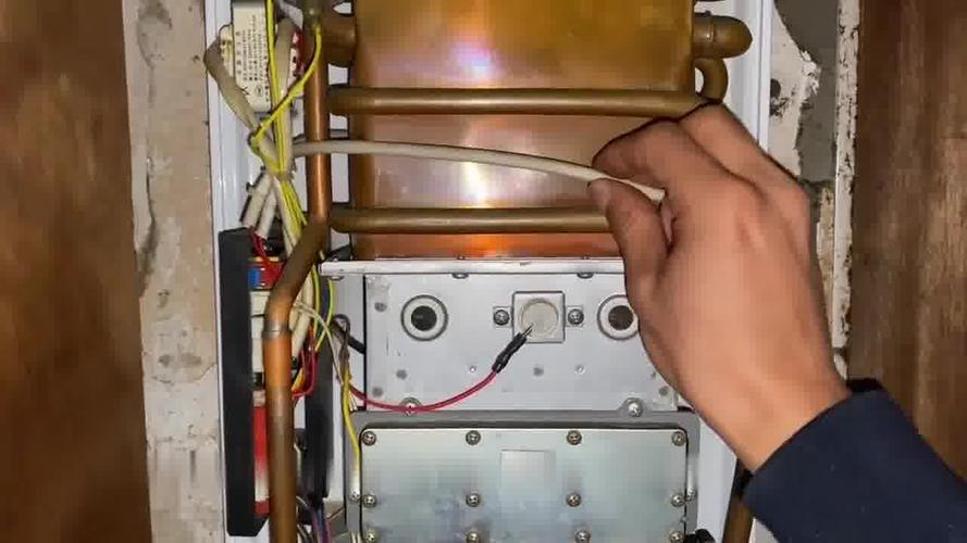 即热式热水器显示F6故障码,该如何解决?