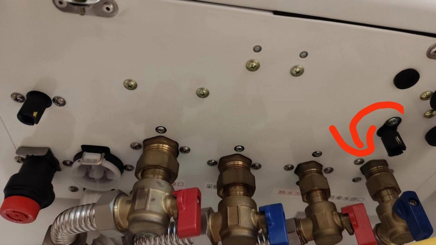 壁挂炉系统水压故障