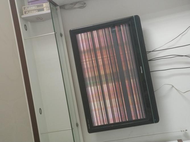 电视彩色条纹故障咋办