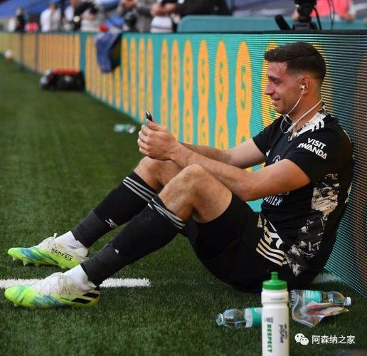 摇滚乐队枪炮与玫瑰将在维拉主场演出,时间为2025年6月23日