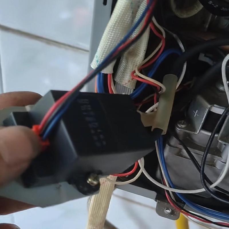 万和热水器故障码E1是什么意思?