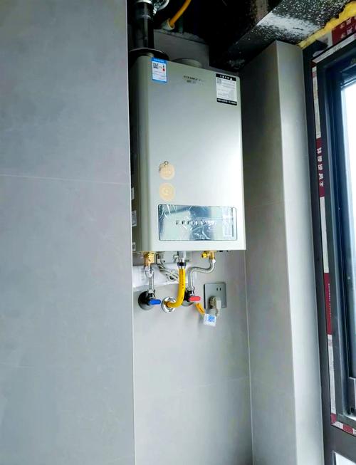 史密斯燃气热水器显示E102故障码是什么原因?