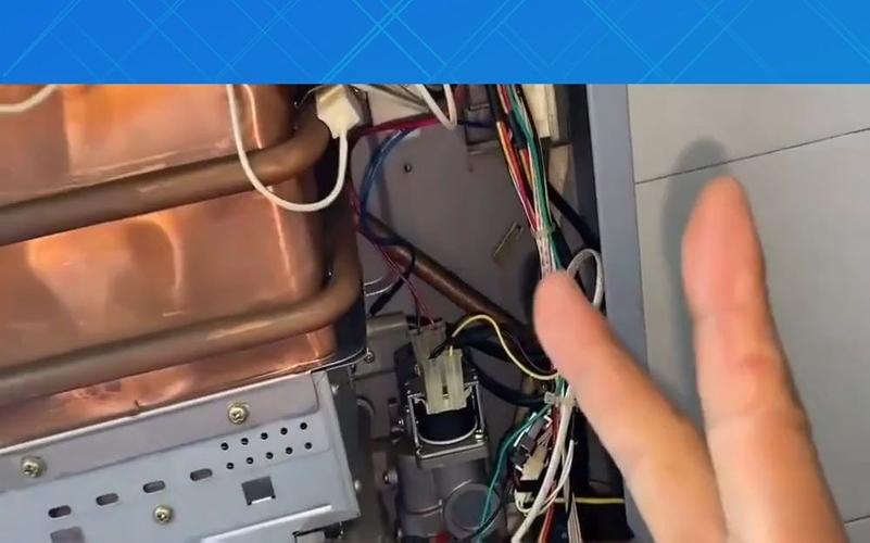 大金壁挂炉扳手故障