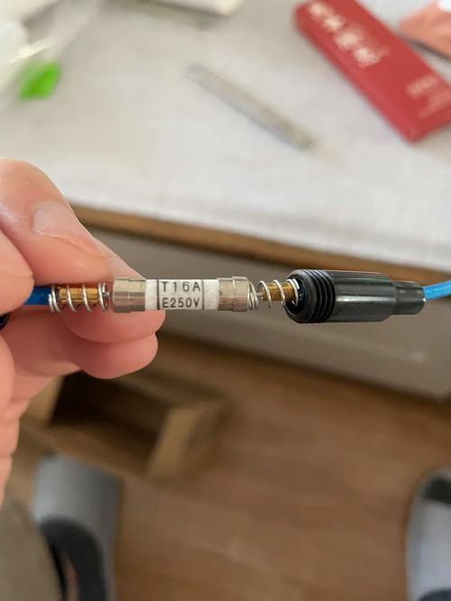 欧普壁挂炉故障