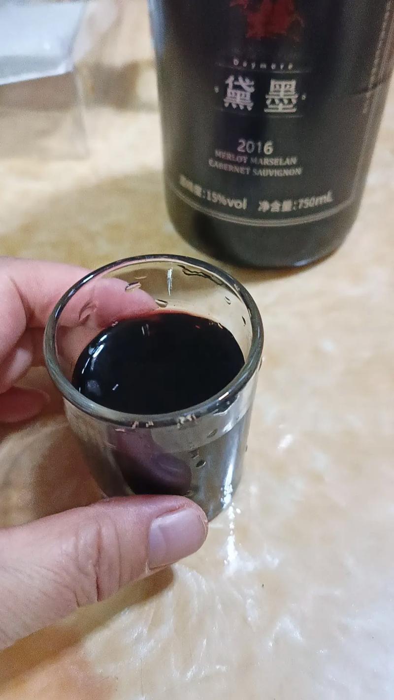 1元试喝的“进口红酒” 背后是何套路?