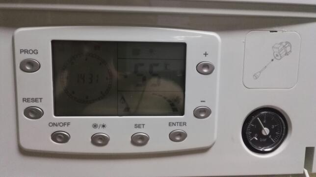 海顿海尔壁挂炉故障代码