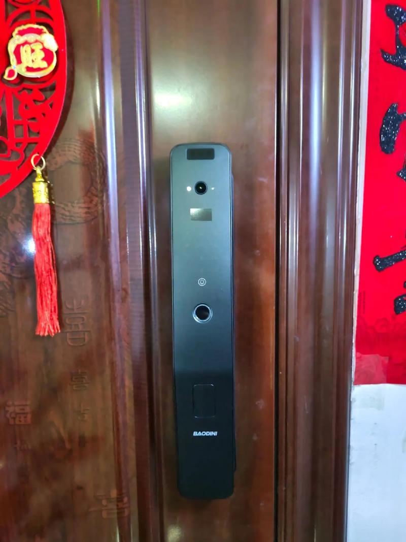 防盗门老式自动锁故障