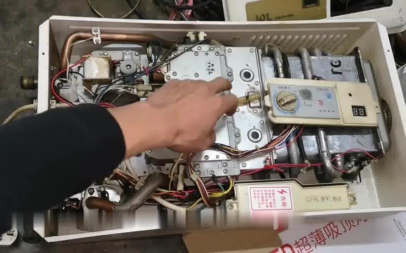 睿能空气能机组出现故障,该如何解决?
