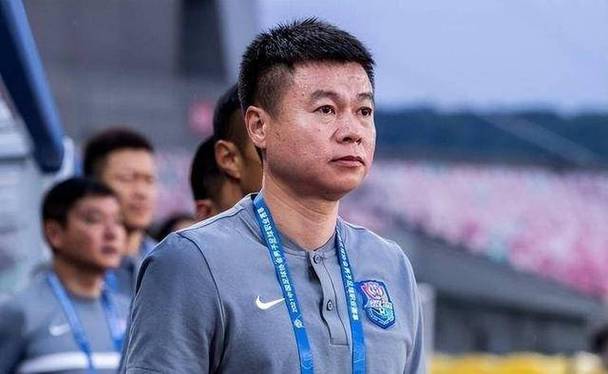 于根伟:外援前锋引进目前还算顺利,合同完成后会第一时间宣布