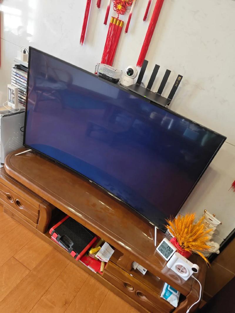 海尔55寸电视故障
