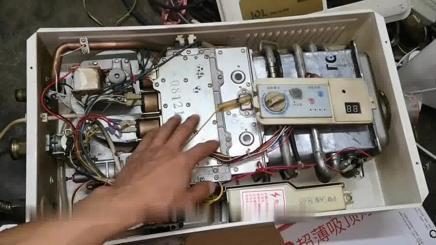 史密斯热水器显示F7故障码,该如何处理?