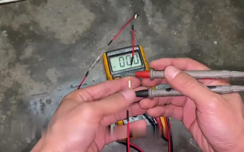 樱雪壁挂炉风机故障