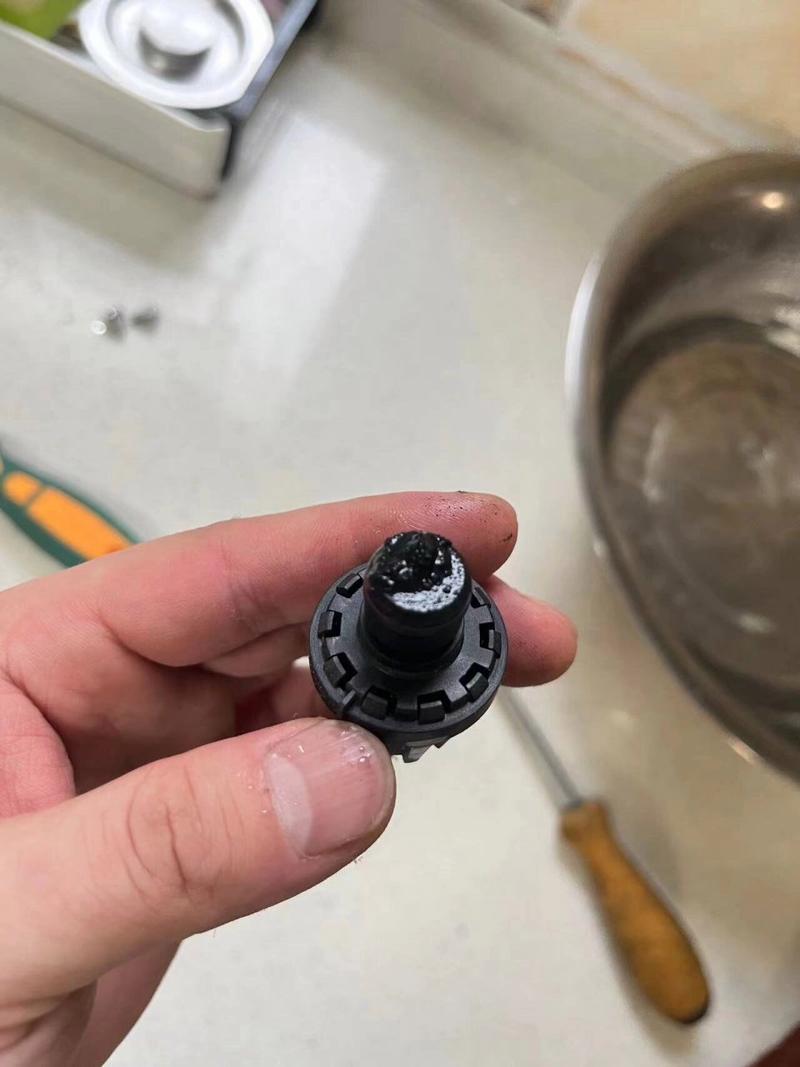 壁挂炉压力开关故障