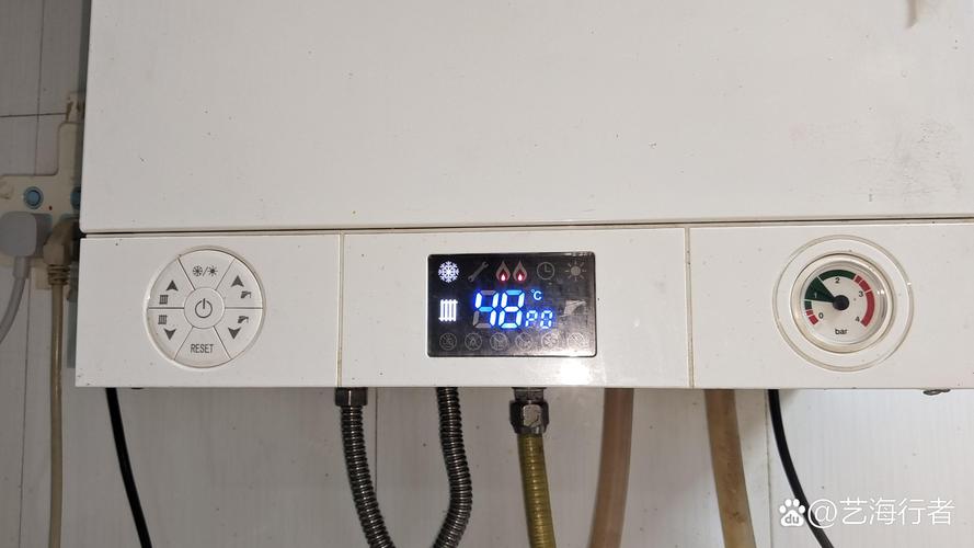 壁挂炉e001故障