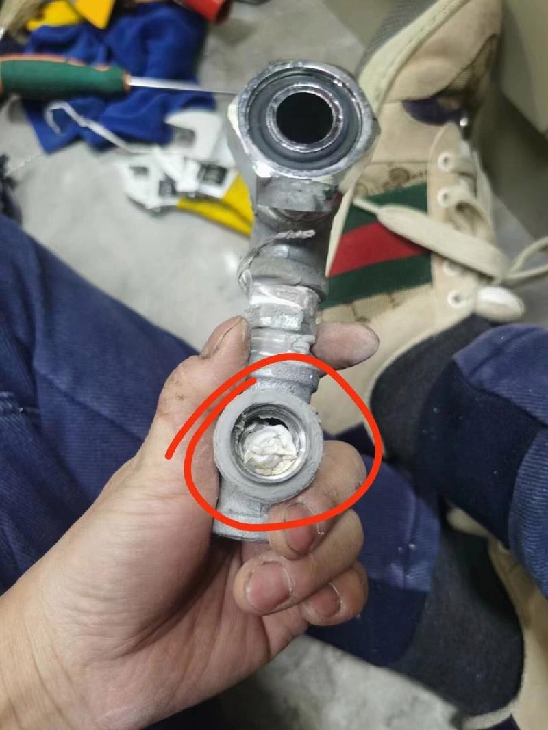 小吉壁挂炉故障f