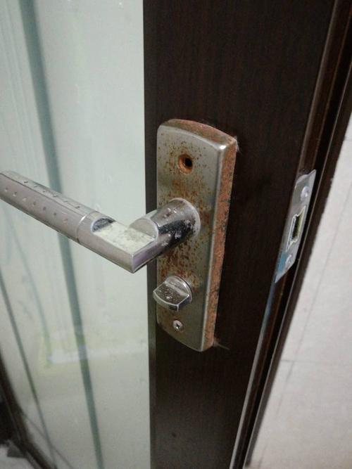 防盗门副锁故障