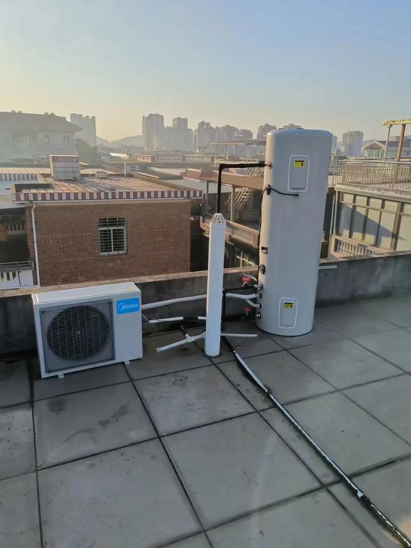 美的空气能la故障