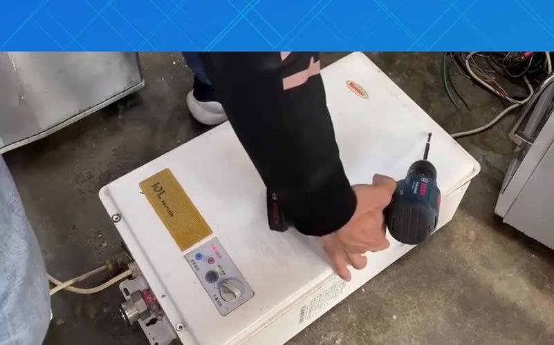 容声空气能热故障