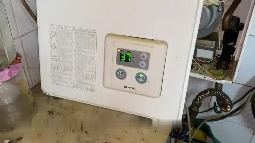 王牌空气能05故障