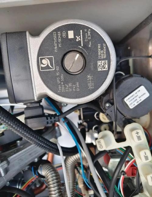 空气能水流开路出现故障该如何解决?