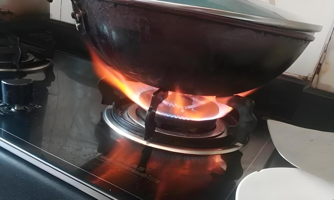 燃气灶故障阀门喷火