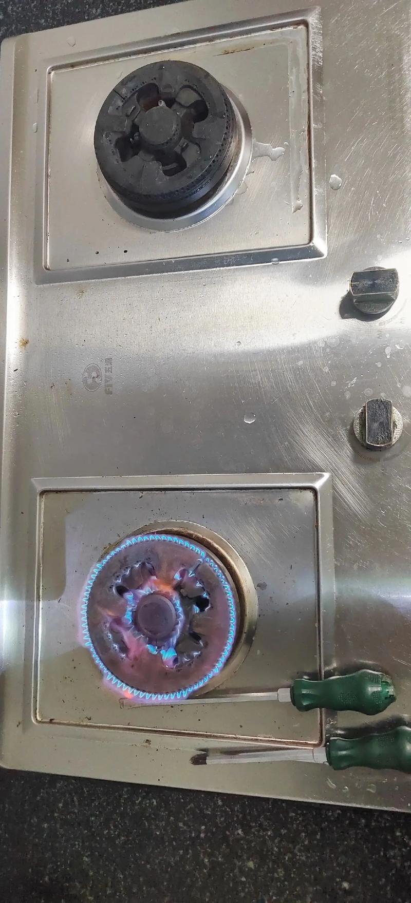 饭店燃气灶故障维修