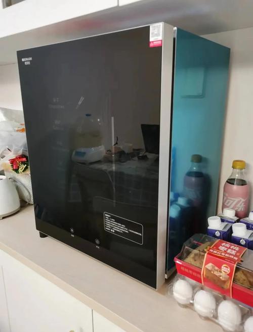 迅达牌H9消毒柜故障