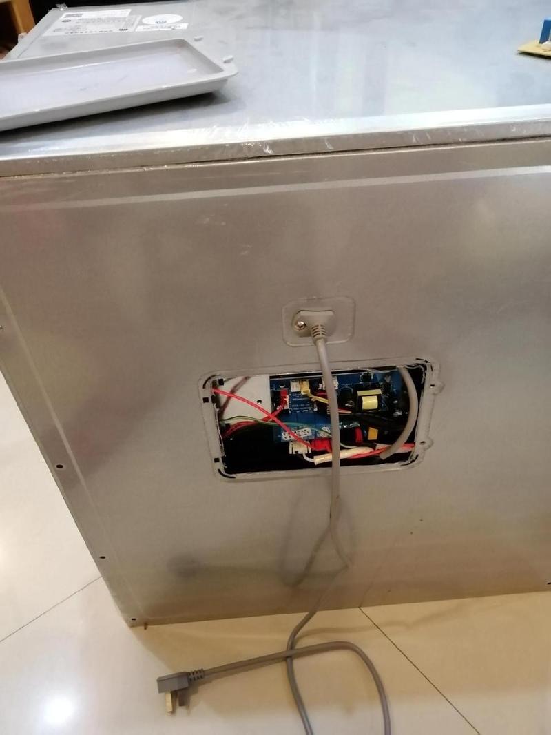 万家乐消毒柜质保内故障