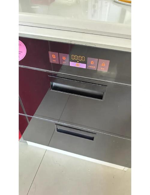 老板消毒柜出现e1故障怎么解决