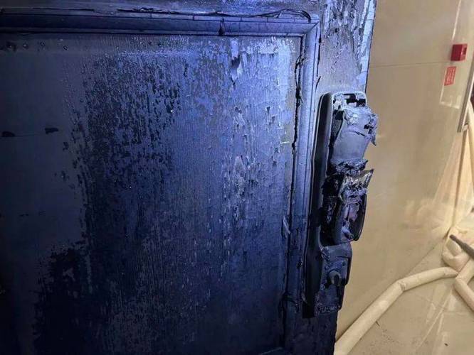 中山智能锁故障火灾